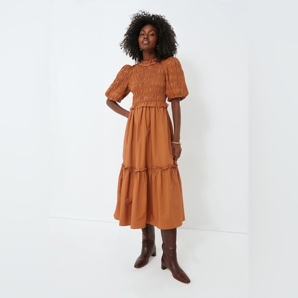 Moon River Exclusive Caramel Bubble Sleeve Smocked Midi Dress - Picture 1 of 13